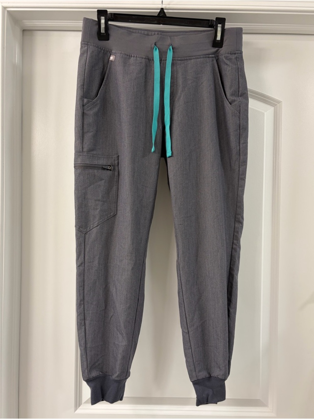 Figs graphite scrub set size Small - Picture 9 of 16